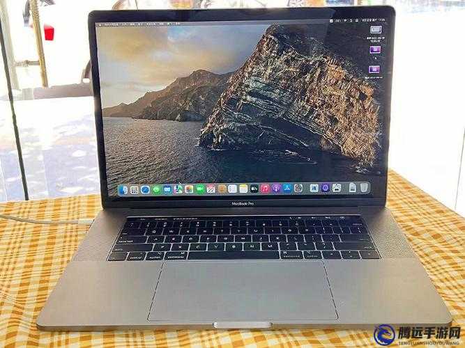 18 歲 MacBook Pro 與 45 歲的奇妙碰撞